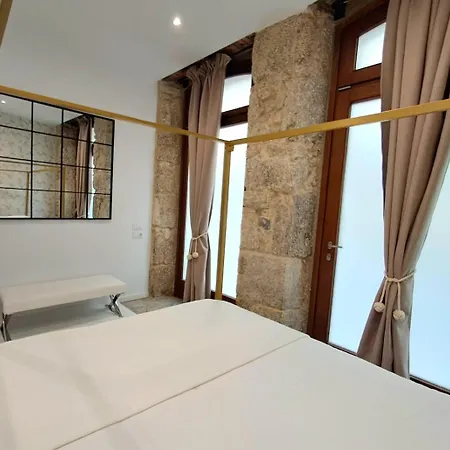 Апартаменты Alei Art At Orzan Corunna