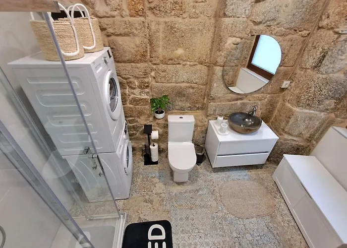 Apartment Alei Art At Orzan Corunna